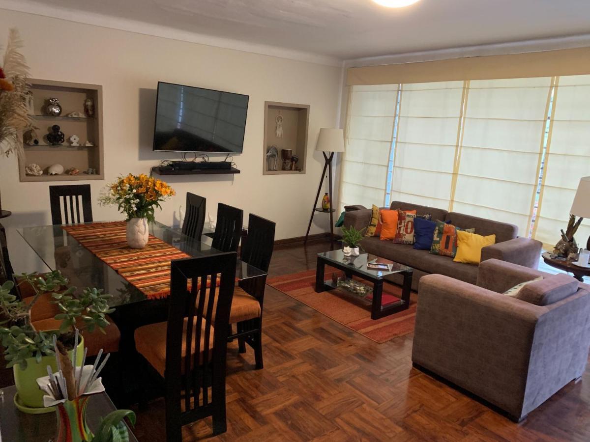 Uli'S House Bed & Breakfast ลิมา ภายนอก รูปภาพ