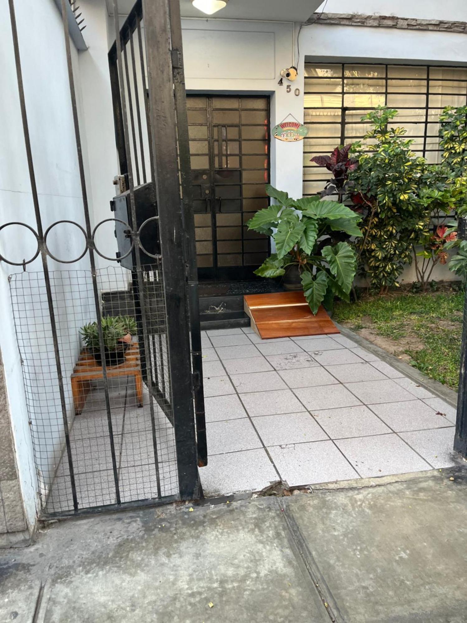 Uli'S House Bed & Breakfast ลิมา ภายนอก รูปภาพ